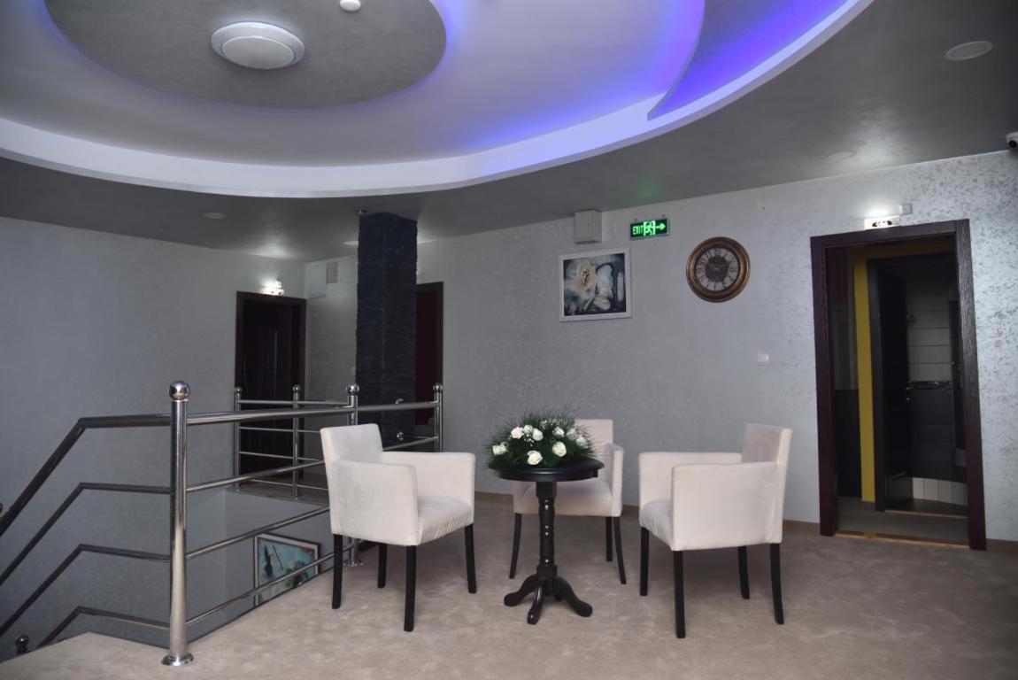 Villa Lunar Lux Kruševac Zewnętrze zdjęcie